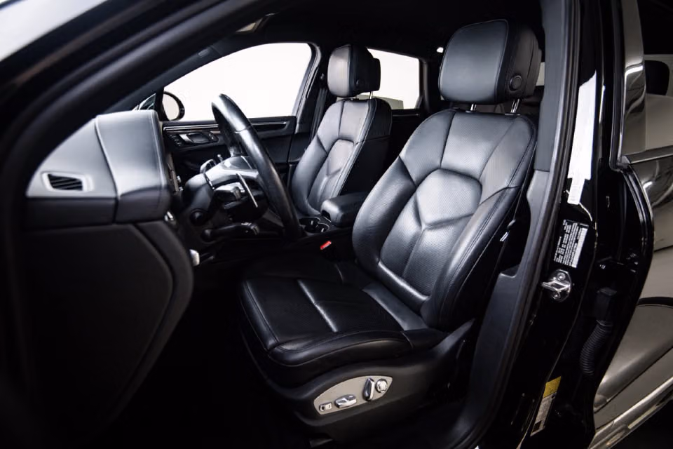 2023 Porsche Macan, photo 35