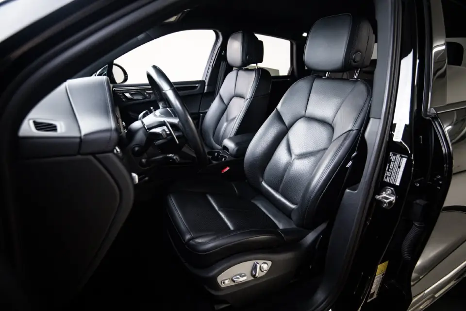 2023 Porsche Macan, photo 39