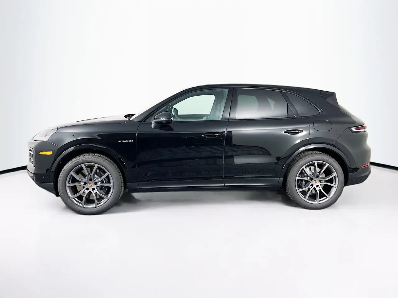 2026 Porsche Cayenne E-Hybrid - Photo 16