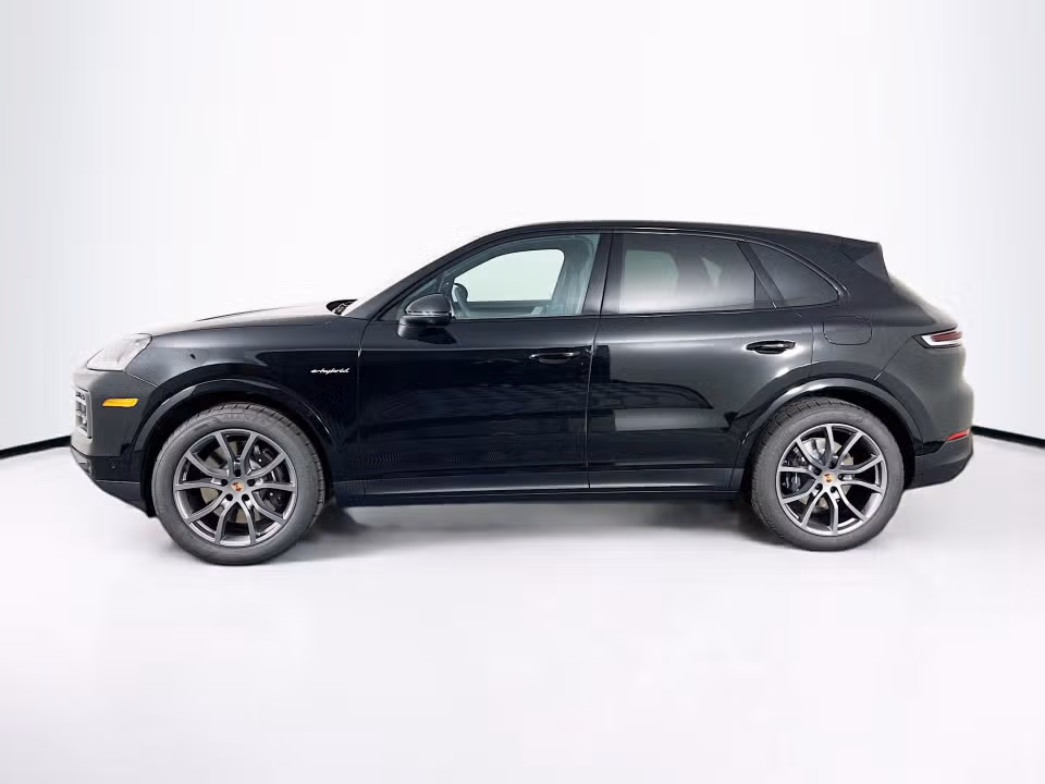 2026 Porsche Cayenne E-Hybrid - Photo 11