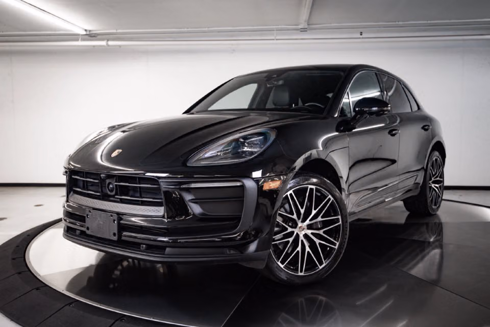 2023 Porsche Macan, photo 3