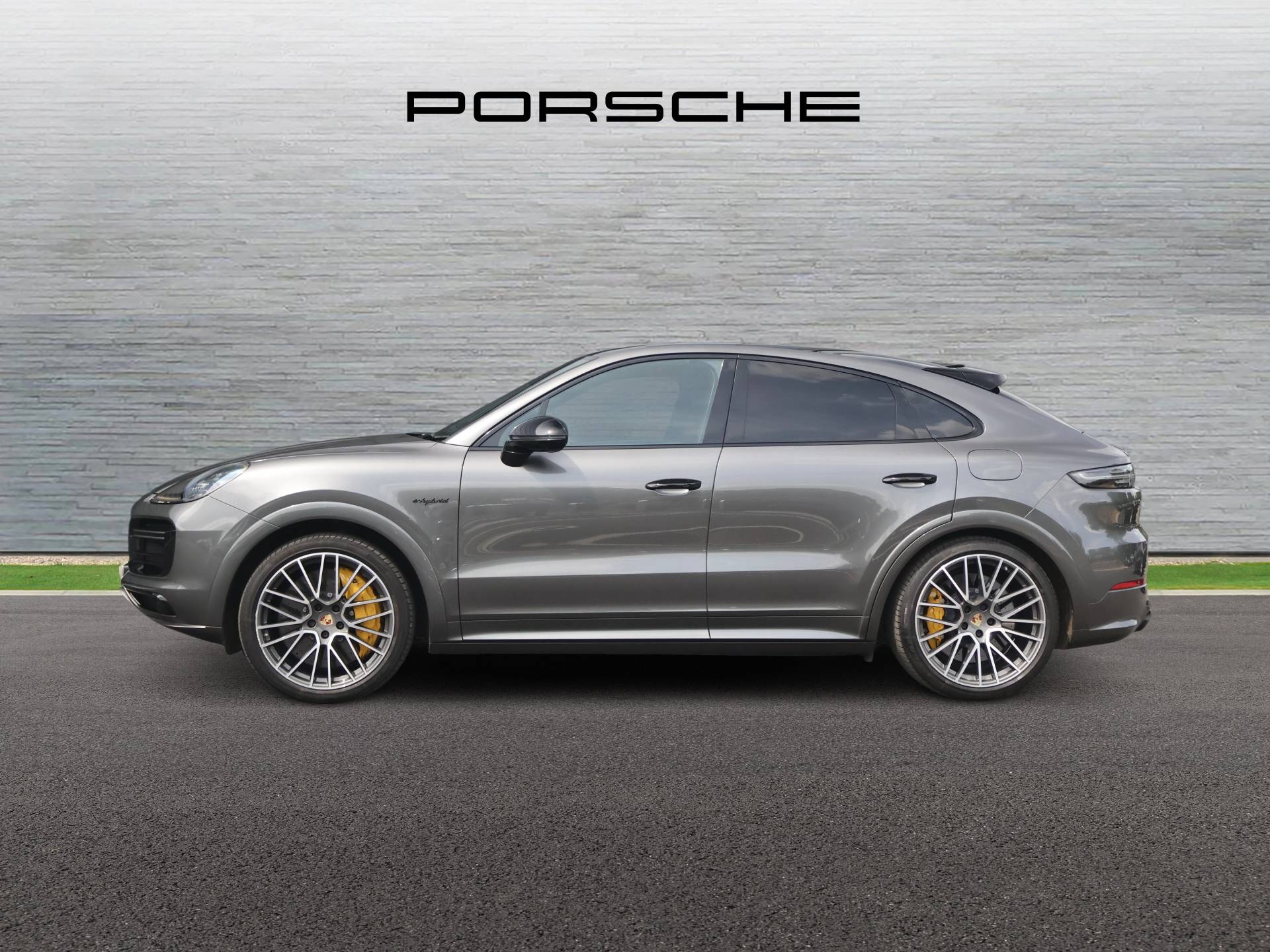Cayenne Turbo S E-Hybrid Coupé, photo 2 of 35