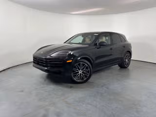 2025 Porsche Cayenne -'s photo
