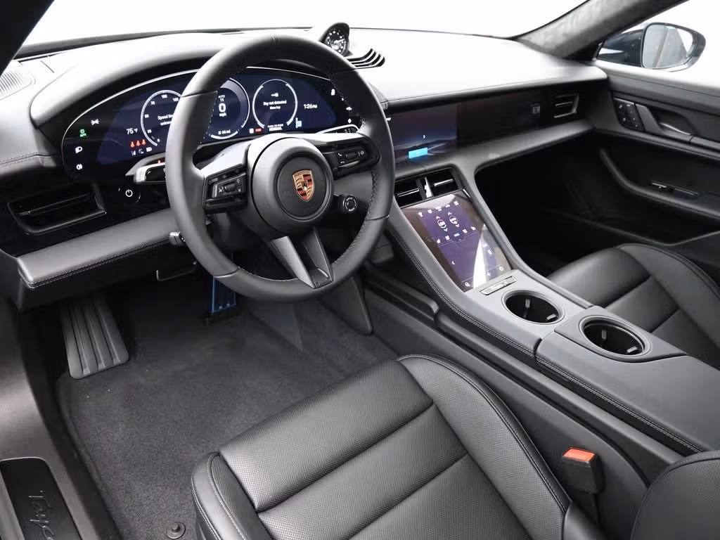 2026 Porsche Taycan GTS - Photo 28