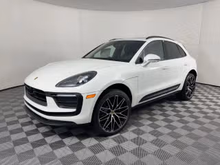 2026 Porsche Macan's photo