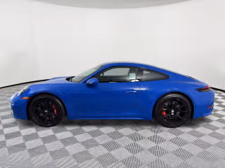 2025 Porsche 911 S - Photo 9