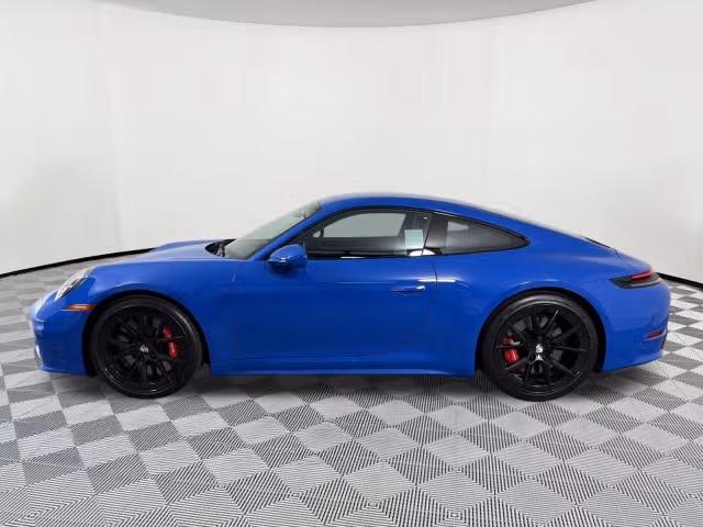 2025 Porsche 911 S - Photo 10