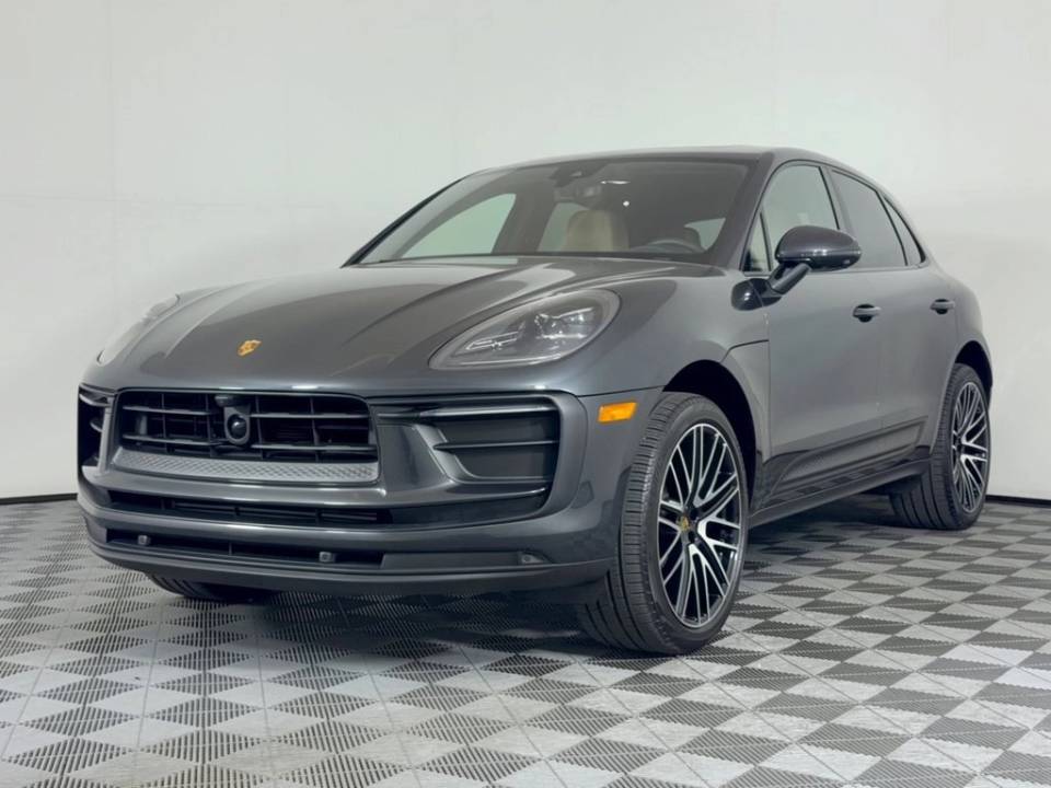 2026 Porsche Macan