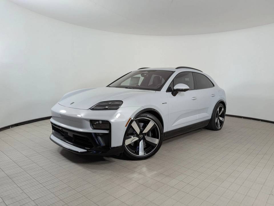 2026 Porsche Macan