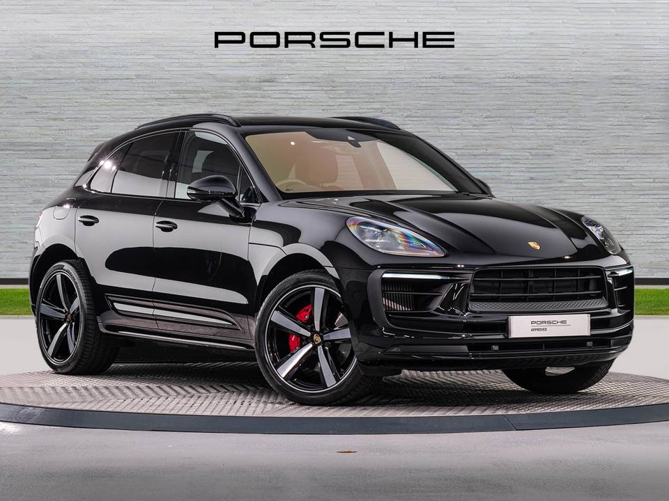 2022 PORSCHE MACAN