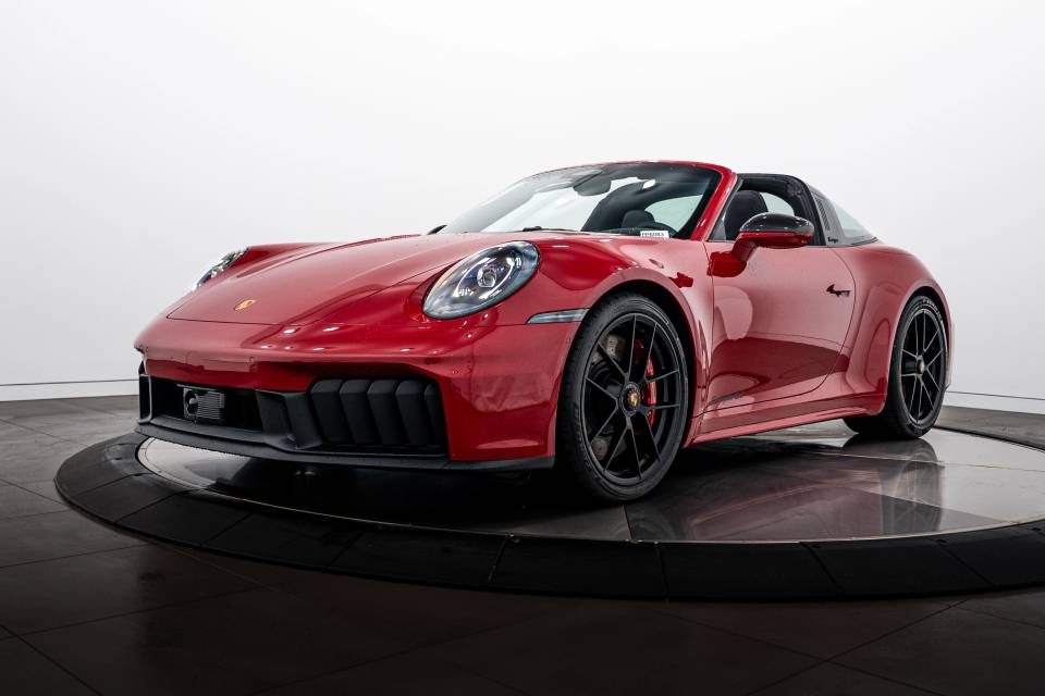2026 Porsche 911 GTS