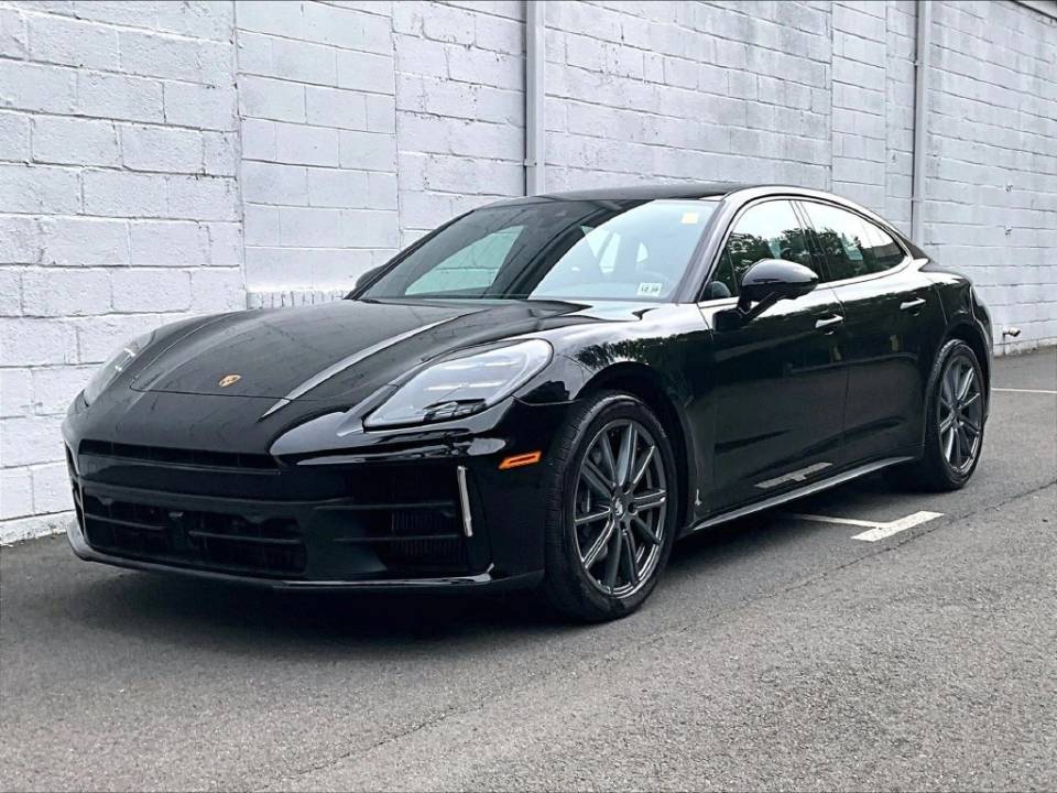2025 Porsche Panamera
