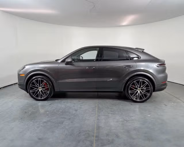 2024 Porsche Cayenne Coup S - Photo 10
