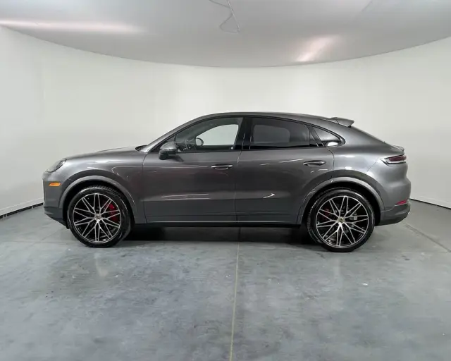 2024 Porsche Cayenne Coup S - Photo 14