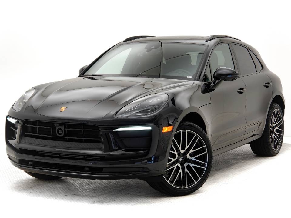 2025 Porsche Macan T