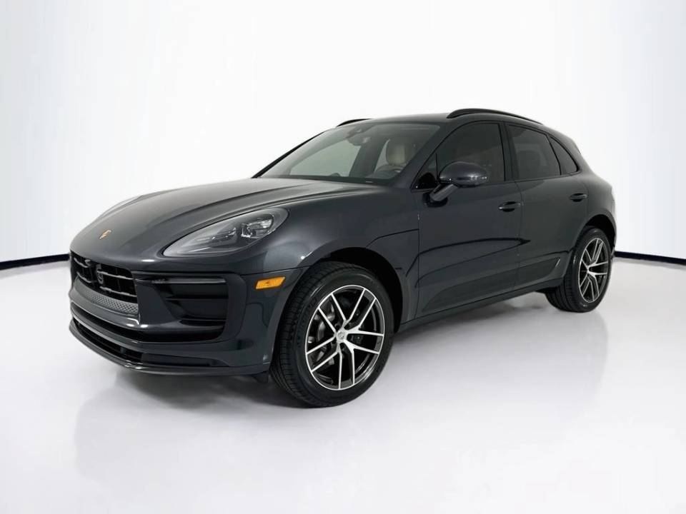 2026 Porsche Macan