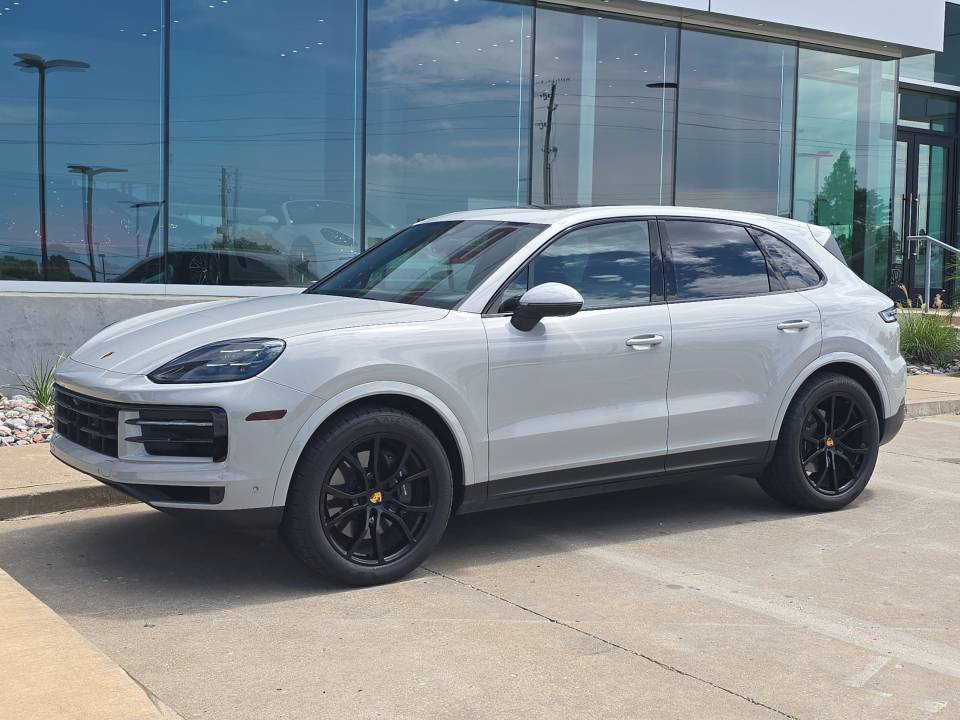 2024 Porsche Cayenne
