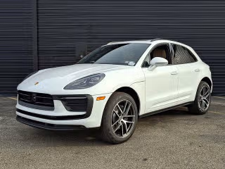 2026 Porsche Macan's photo