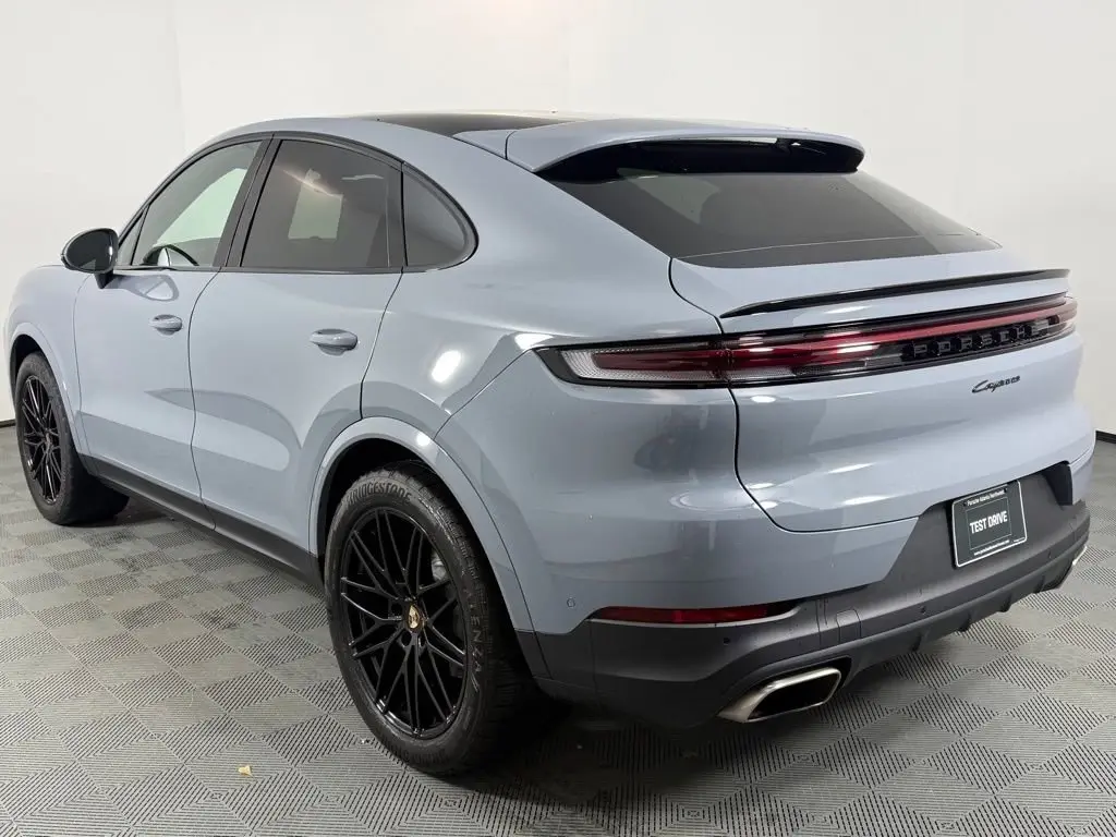2025 Porsche Cayenne Coup Base - Photo 24
