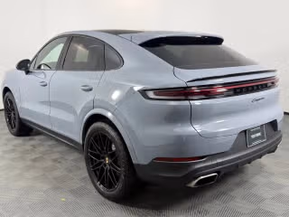 2025 Porsche Cayenne Coup Base - Photo 17
