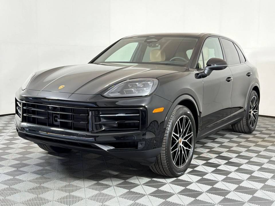 2026 Porsche Cayenne Base