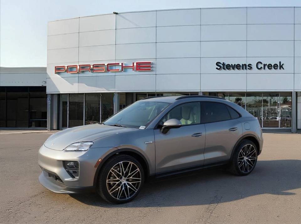 2026 Porsche Macan