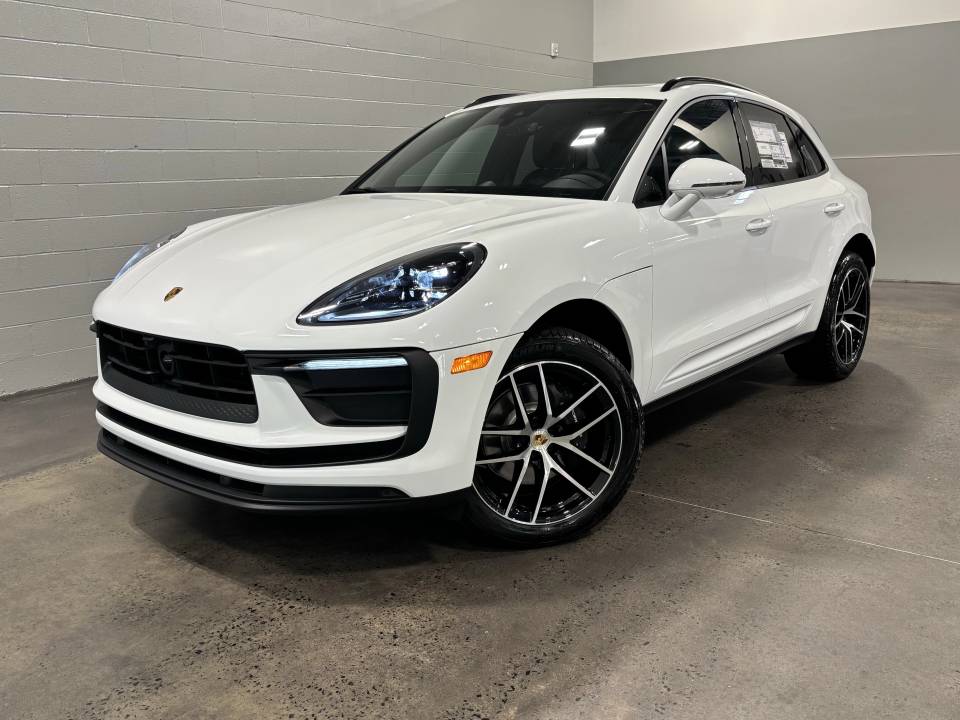 2026 Porsche Macan