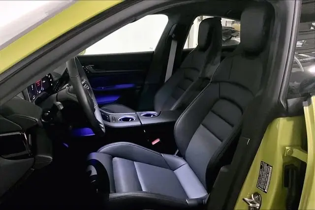 2025 Porsche Taycan S - Photo 38