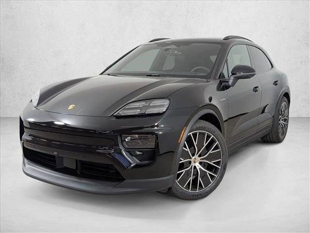 2026 Porsche Macan Base