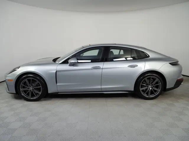 2026 Porsche Panamera Base - Photo 14