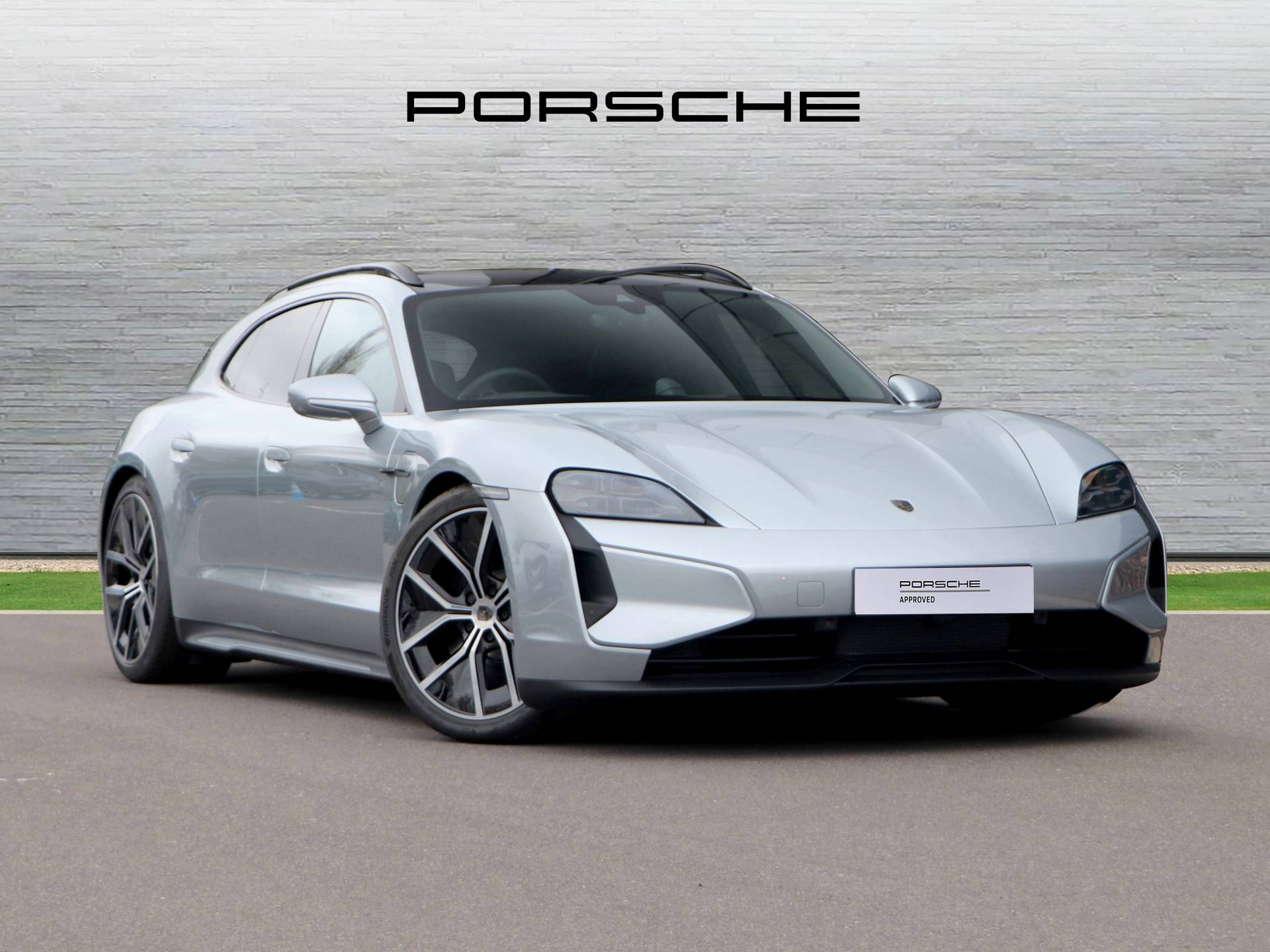 Taycan Turbo Sport Turismo, photo 1 of 37
