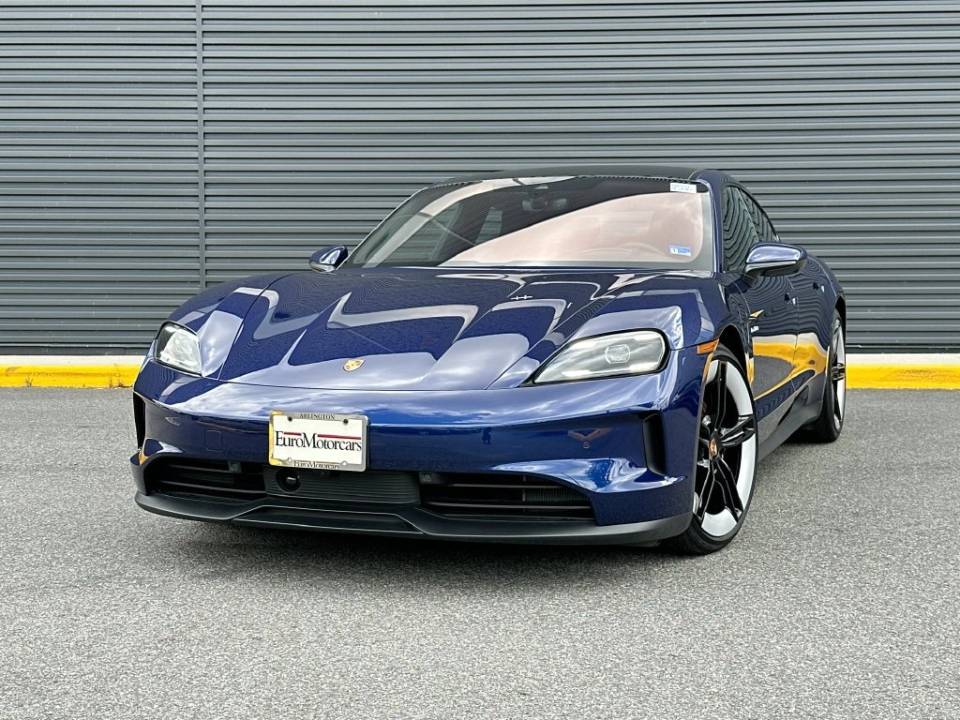 2026 Porsche Taycan