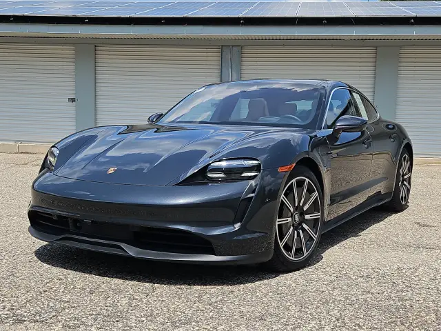 2024 Porsche Taycan S - Photo 6
