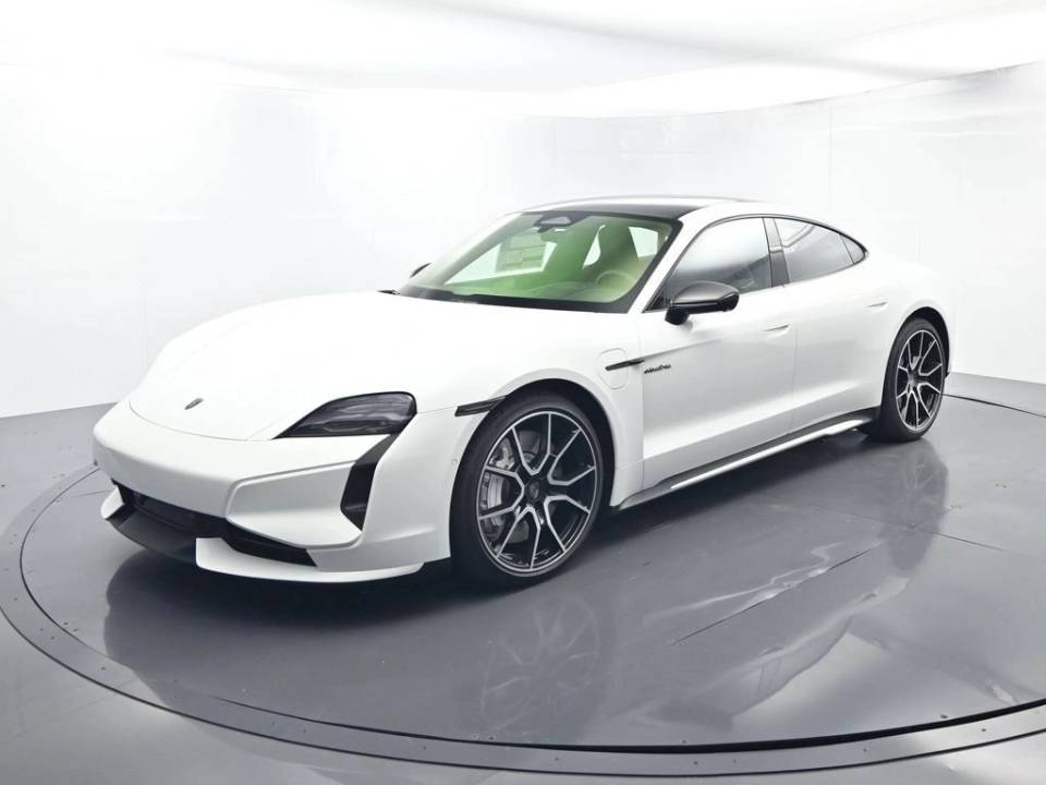 2026 Porsche Taycan