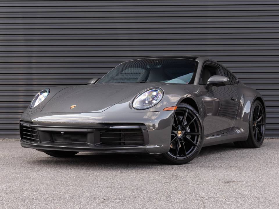 2024 Porsche 911 Carrera