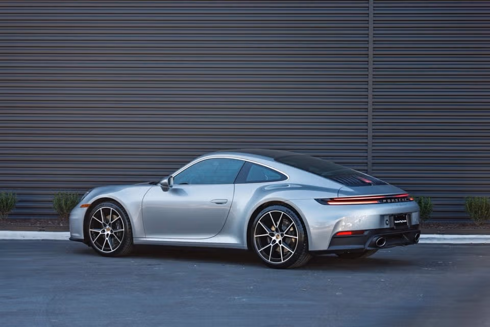 2026 Porsche 911 - Photo 19