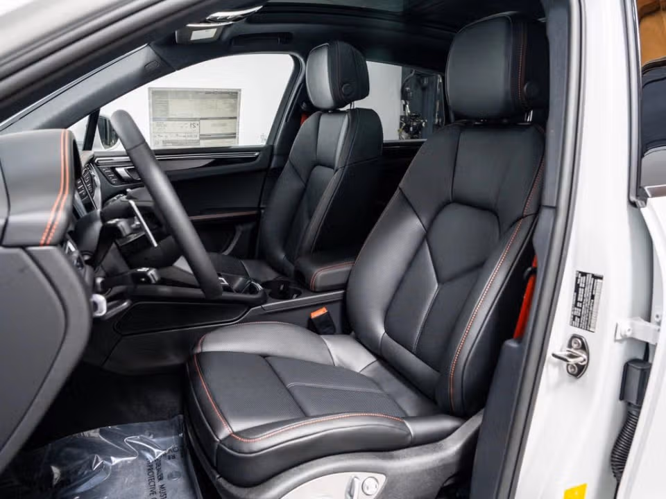 2026 Porsche Macan Base - Photo 35