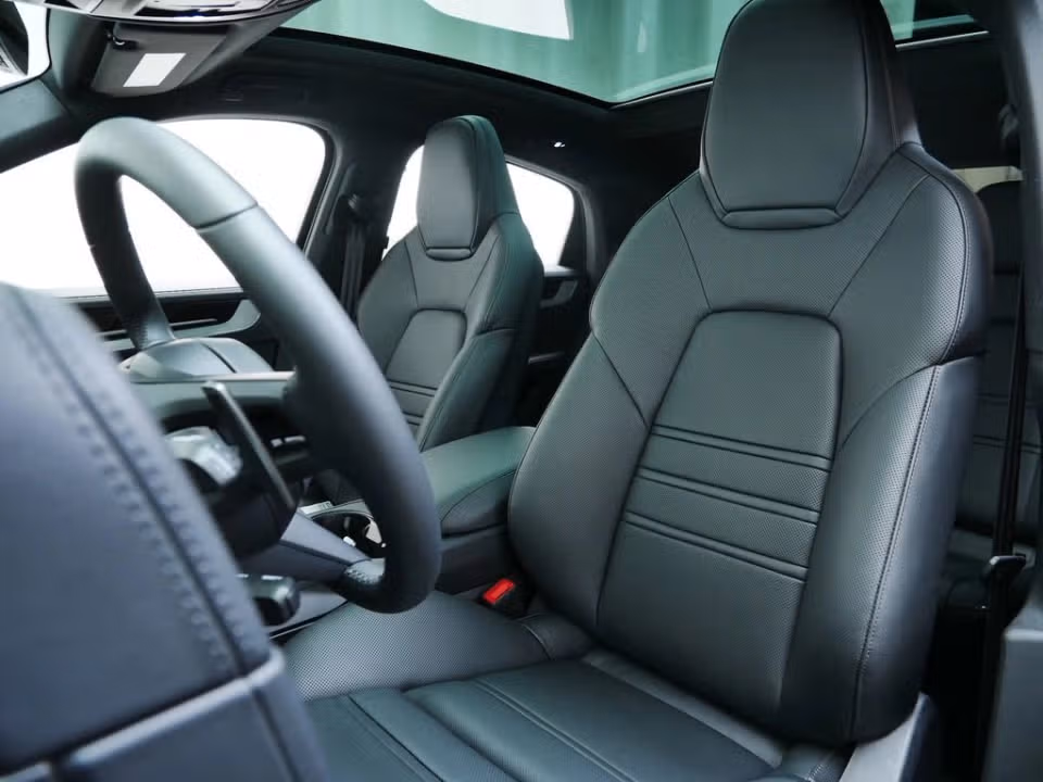 2026 Porsche Cayenne Coup Base - Photo 35