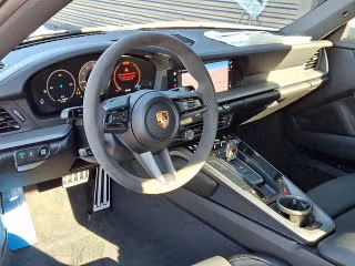 2025 Porsche 911 S - Photo 25