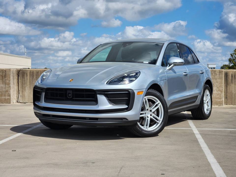 2026 Porsche Macan
