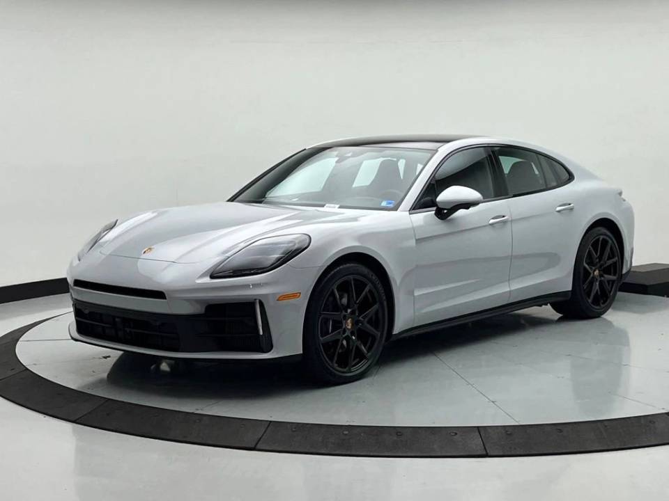 2026 Porsche Panamera