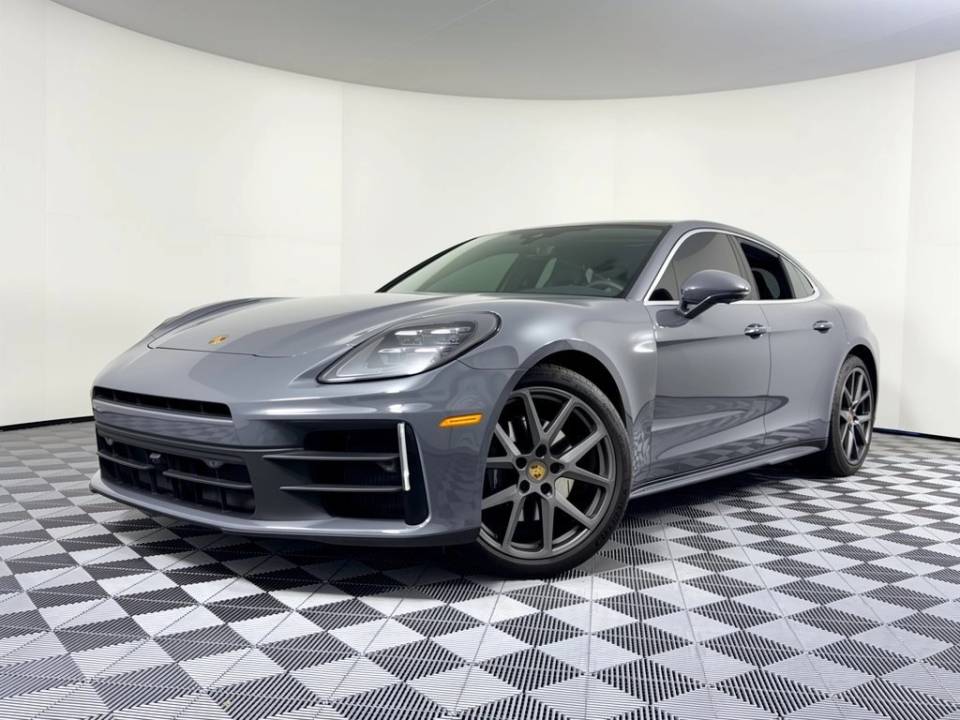2025 Porsche Panamera Base