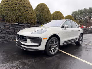 2023 Porsche Macan