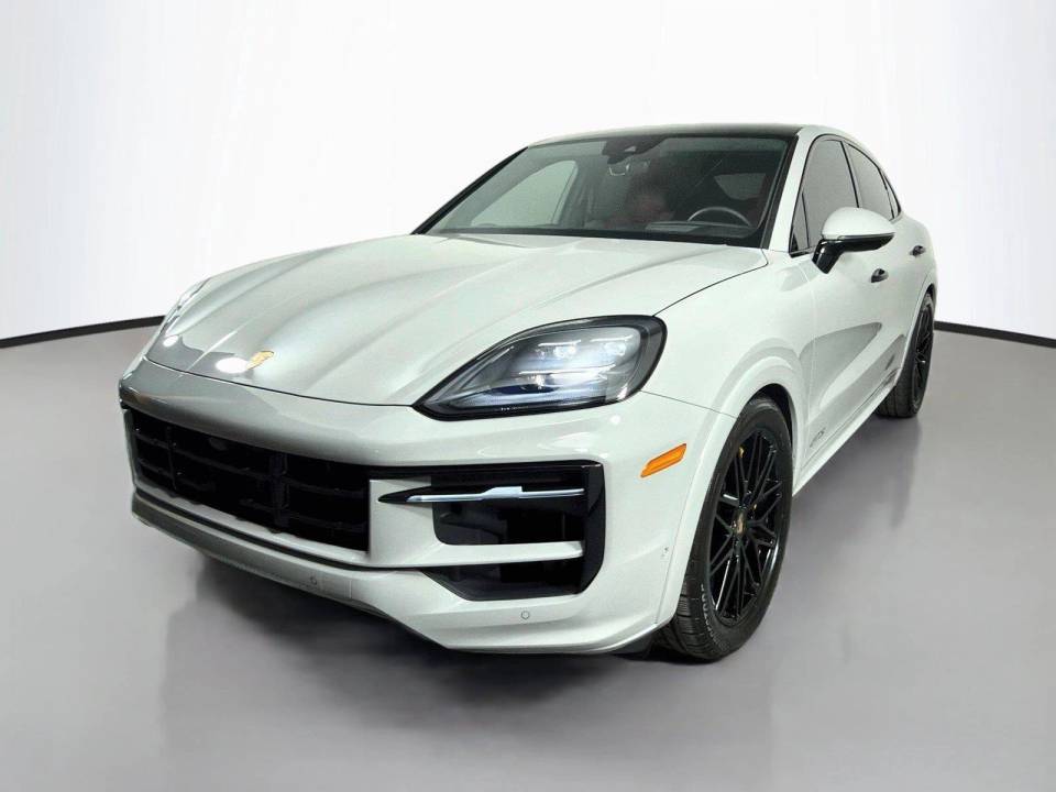 2026 Porsche Cayenne GTS Coupe