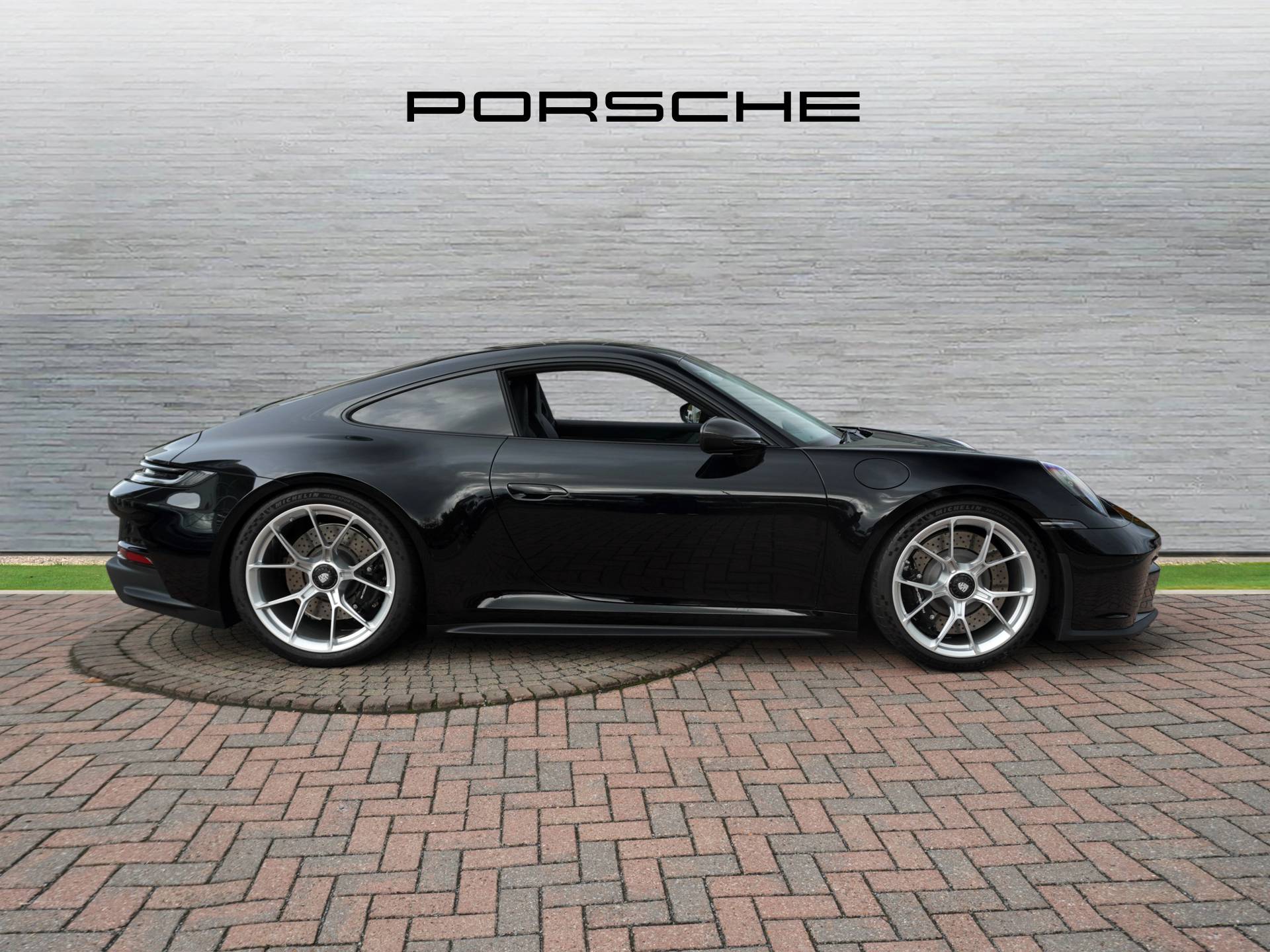 911 GT3 Touring, photo 2 of 60