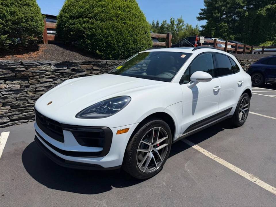 2026 Porsche Macan S