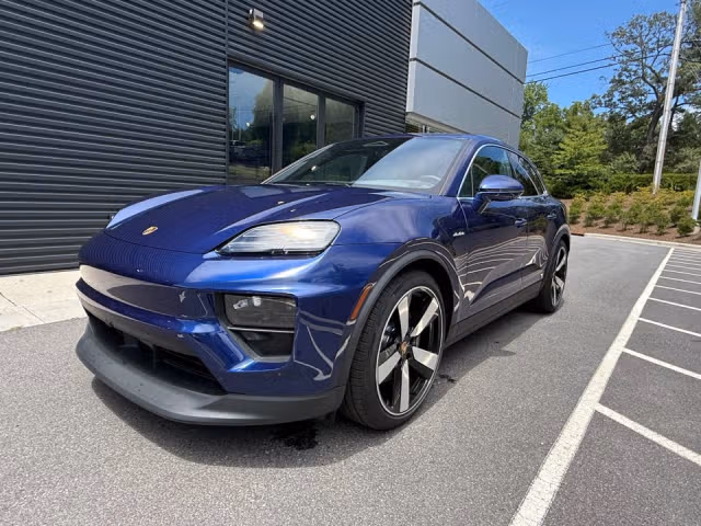 Used 2025 Porsche Macan S with VIN WP1AB2XAXSL152745 for sale in Asheville, NC