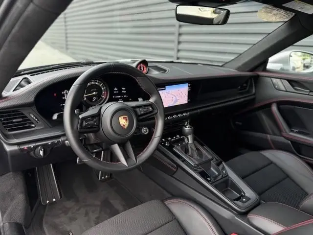 2022 Porsche 911 GT3 - Photo 31