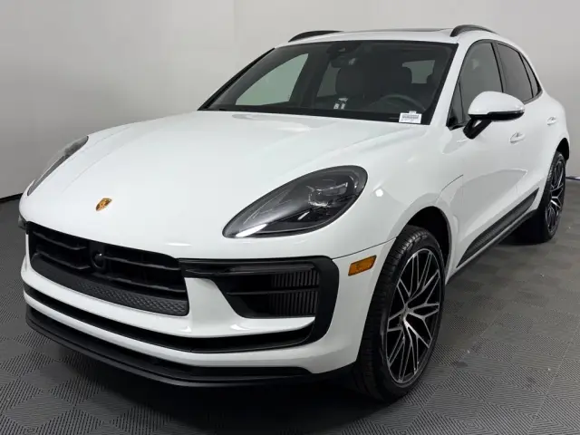 2026 Porsche Macan S - Photo 6