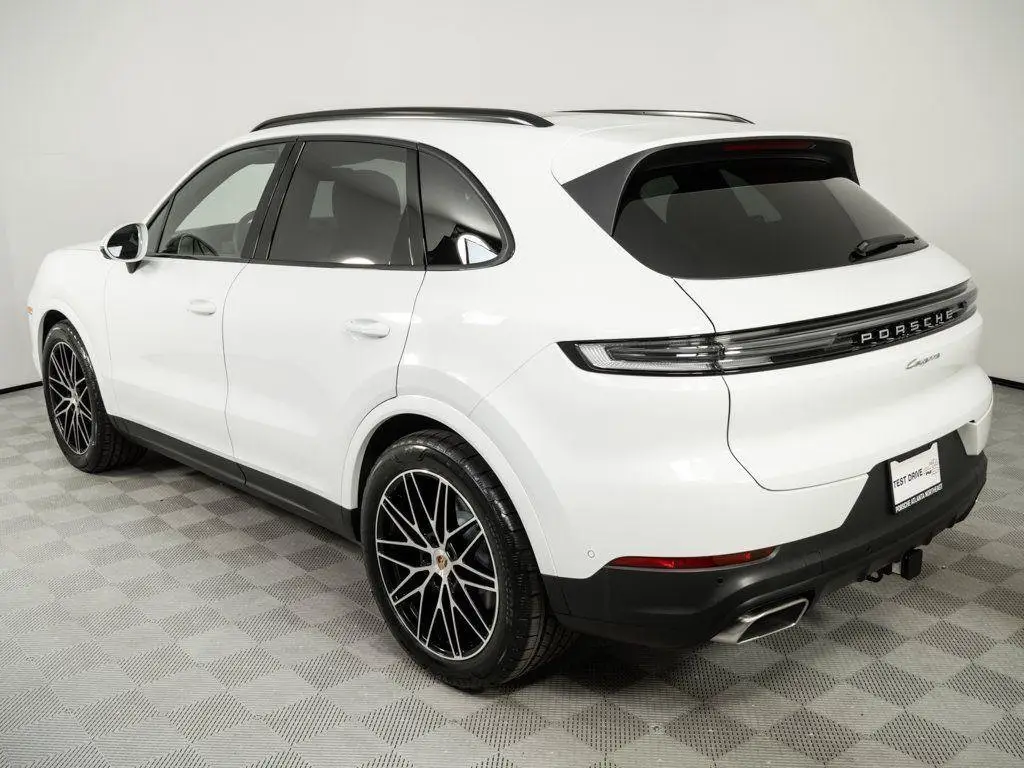 2026 Porsche Cayenne Base - Photo 24